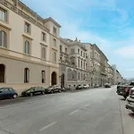 Vespucci 30
